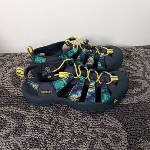 Keen Womens Newport H2 Cororful Bungee Cord Waterproof Hiking 9